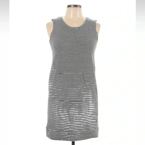 Neiman Marcus Grey Sleeveless Cotton Beach Swim Pullover Coverup Dress Size M - Picture 1 of 3